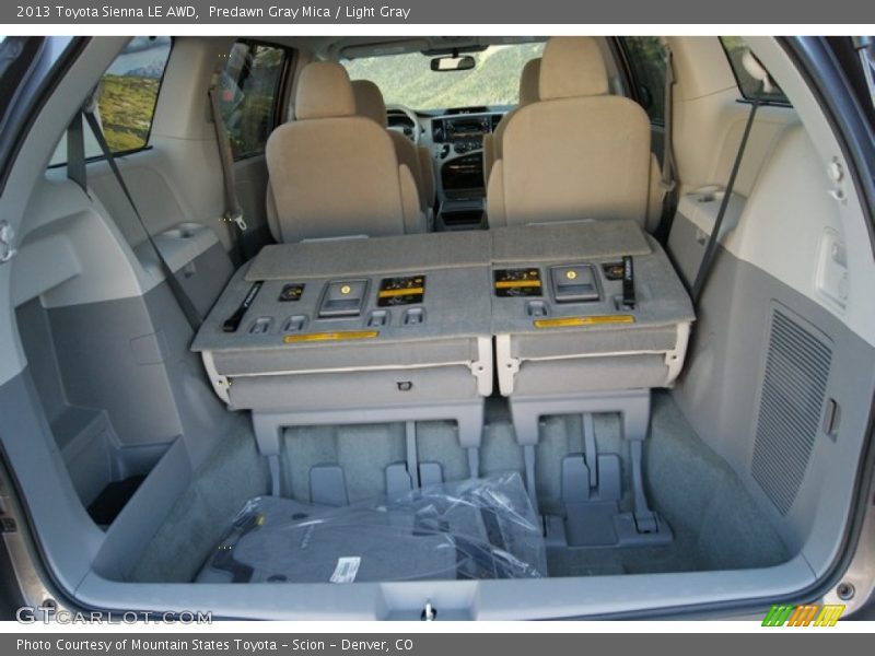 Predawn Gray Mica / Light Gray 2013 Toyota Sienna LE AWD