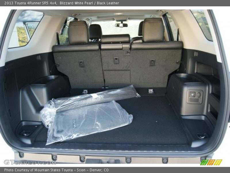 Blizzard White Pearl / Black Leather 2013 Toyota 4Runner SR5 4x4