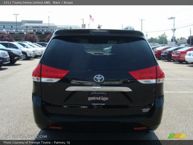 Black / Bisque 2011 Toyota Sienna Limited AWD