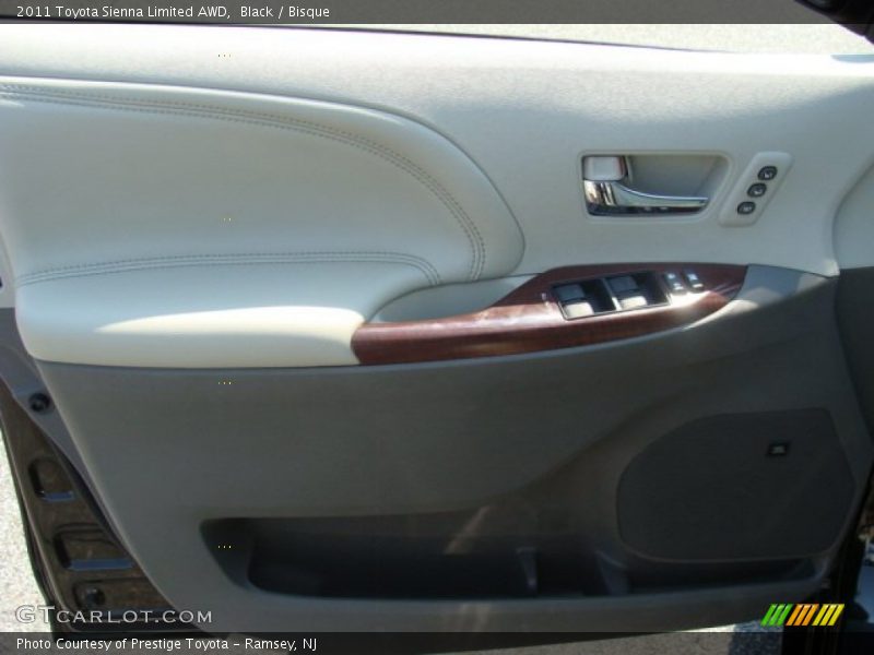 Black / Bisque 2011 Toyota Sienna Limited AWD