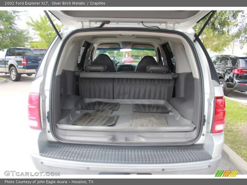  2002 Explorer XLT Trunk