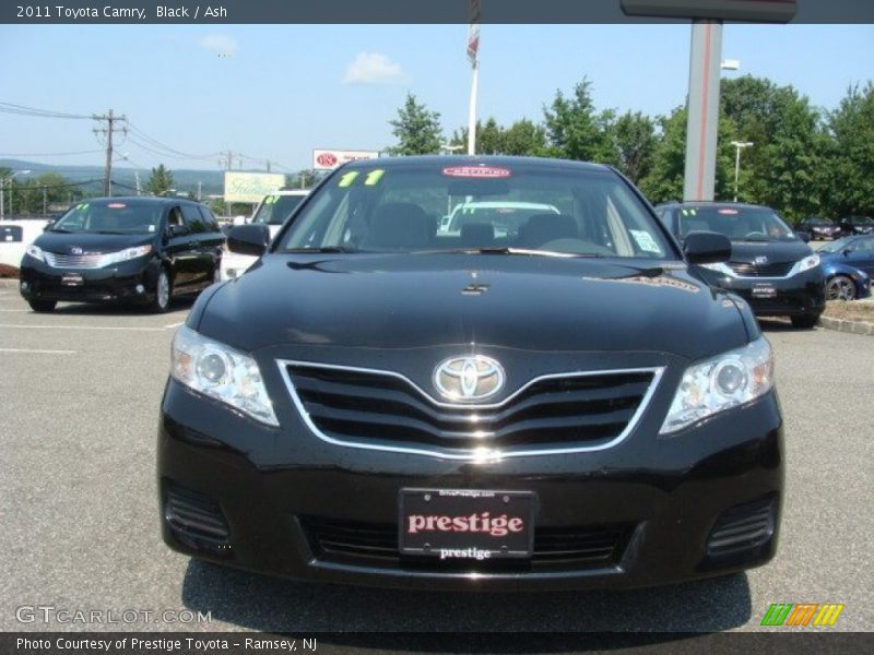 Black / Ash 2011 Toyota Camry