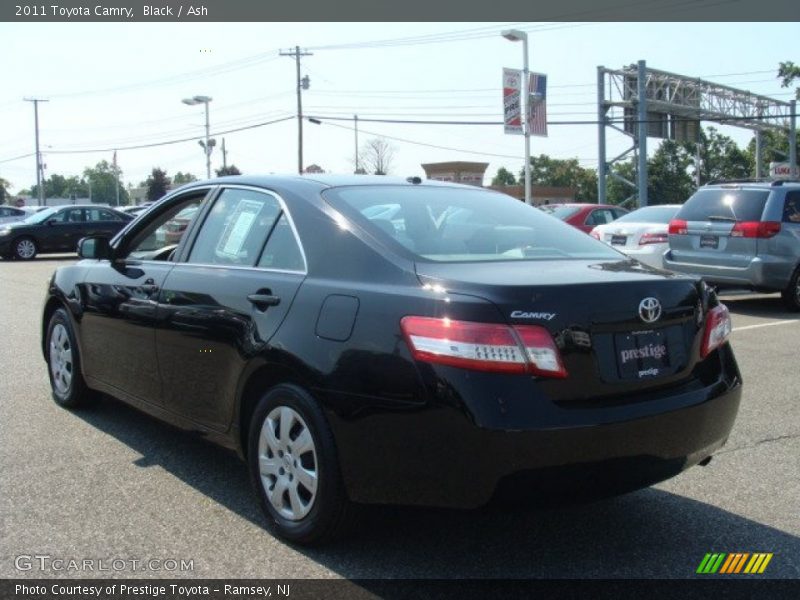 Black / Ash 2011 Toyota Camry