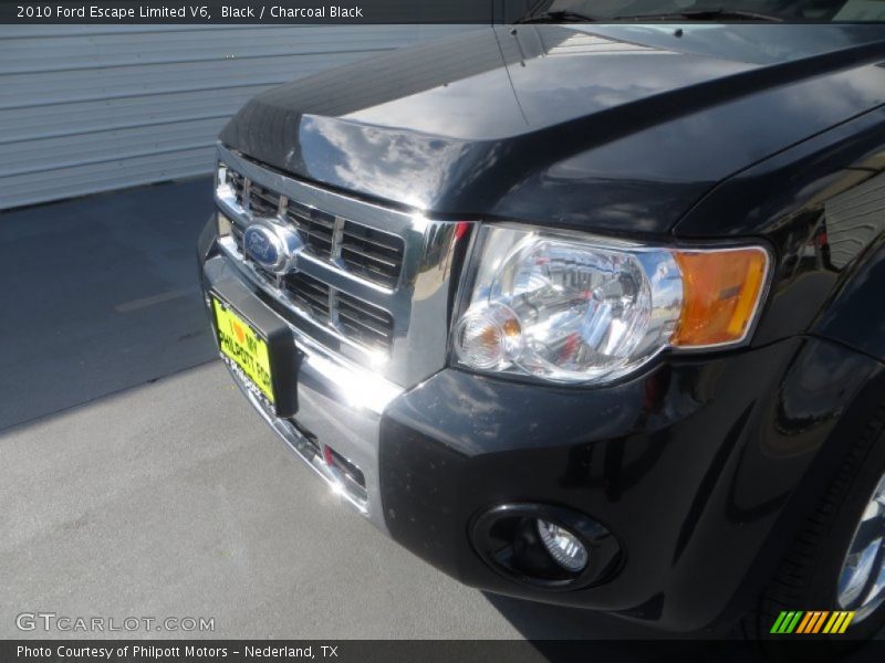 Black / Charcoal Black 2010 Ford Escape Limited V6