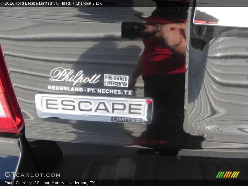Black / Charcoal Black 2010 Ford Escape Limited V6