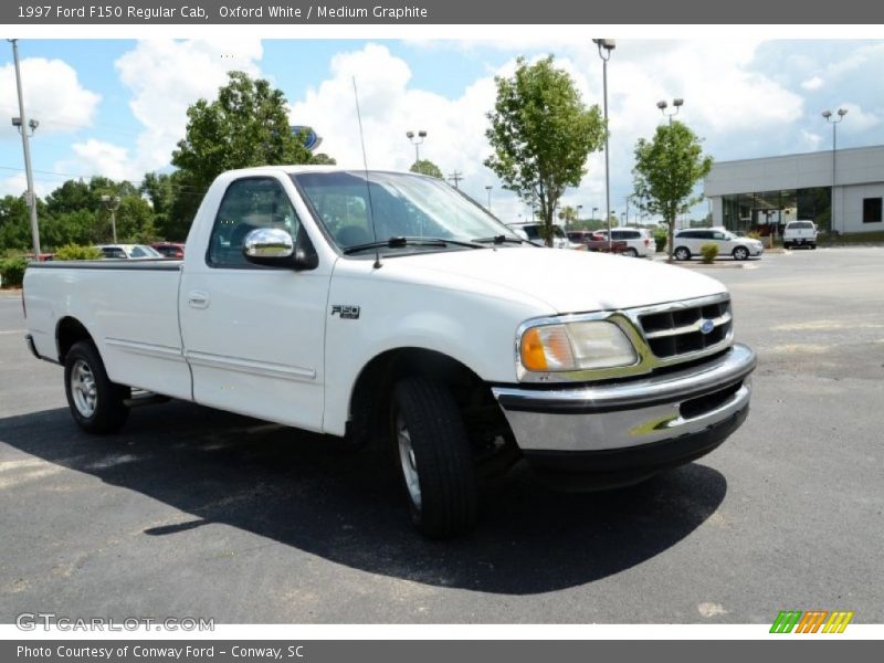 Front 3/4 View of 1997 F150 Regular Cab