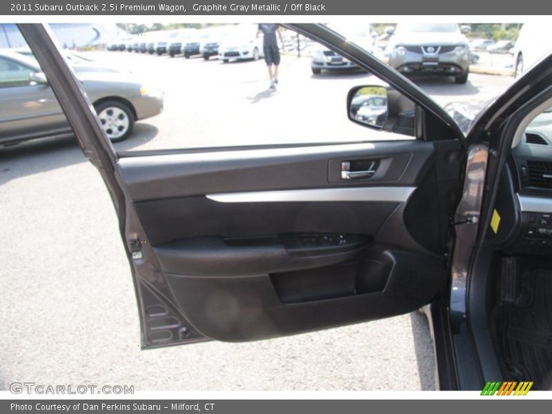 Graphite Gray Metallic / Off Black 2011 Subaru Outback 2.5i Premium Wagon