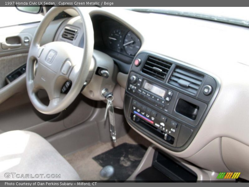 Cypress Green Metallic / Beige 1997 Honda Civic LX Sedan