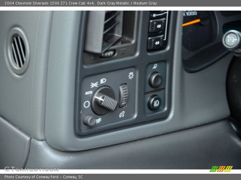 Dark Gray Metallic / Medium Gray 2004 Chevrolet Silverado 1500 Z71 Crew Cab 4x4