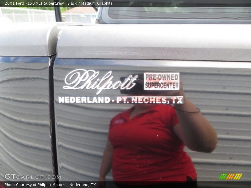 Black / Medium Graphite 2001 Ford F150 XLT SuperCrew