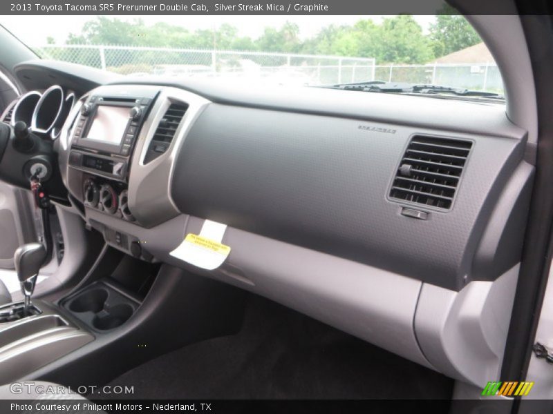 Silver Streak Mica / Graphite 2013 Toyota Tacoma SR5 Prerunner Double Cab