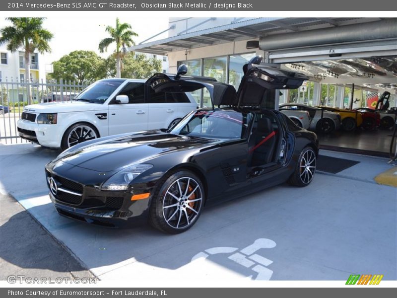 Front 3/4 View of 2014 SLS AMG GT Roadster