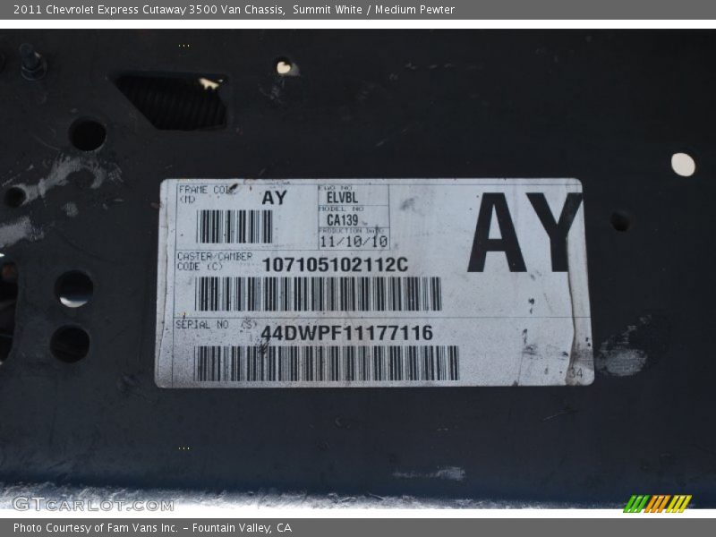 Summit White / Medium Pewter 2011 Chevrolet Express Cutaway 3500 Van Chassis