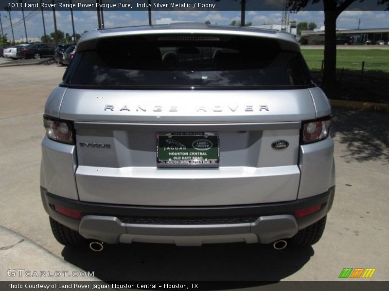 Indus Silver Metallic / Ebony 2013 Land Rover Range Rover Evoque Pure