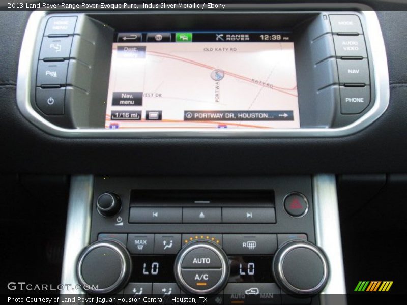 Controls of 2013 Range Rover Evoque Pure