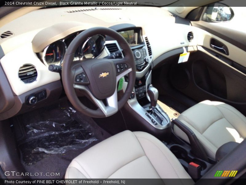 Cocoa/Light Neutral Interior - 2014 Cruze Diesel 