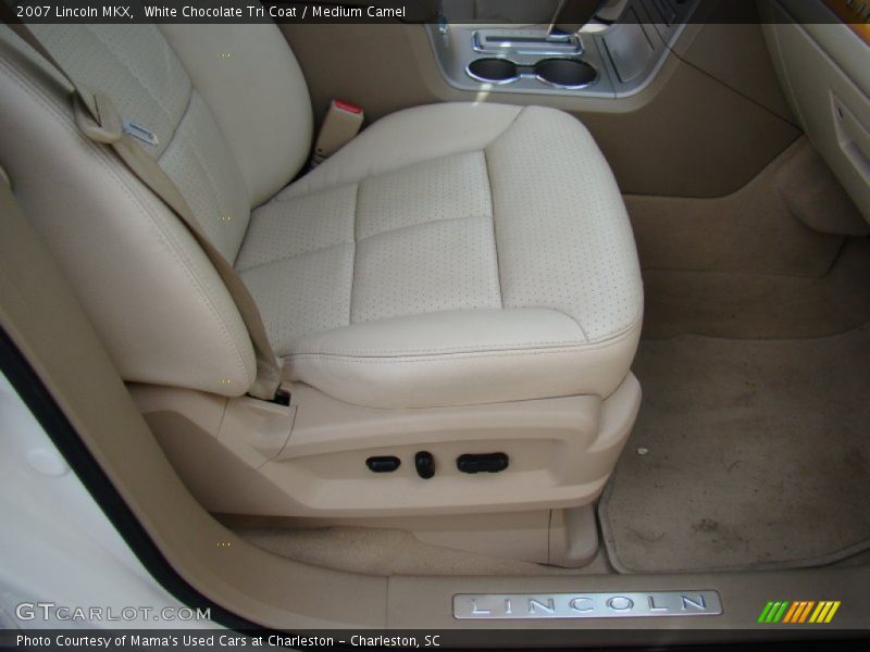 White Chocolate Tri Coat / Medium Camel 2007 Lincoln MKX