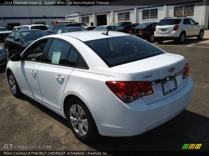 Summit White / Jet Black/Medium Titanium 2014 Chevrolet Cruze LS