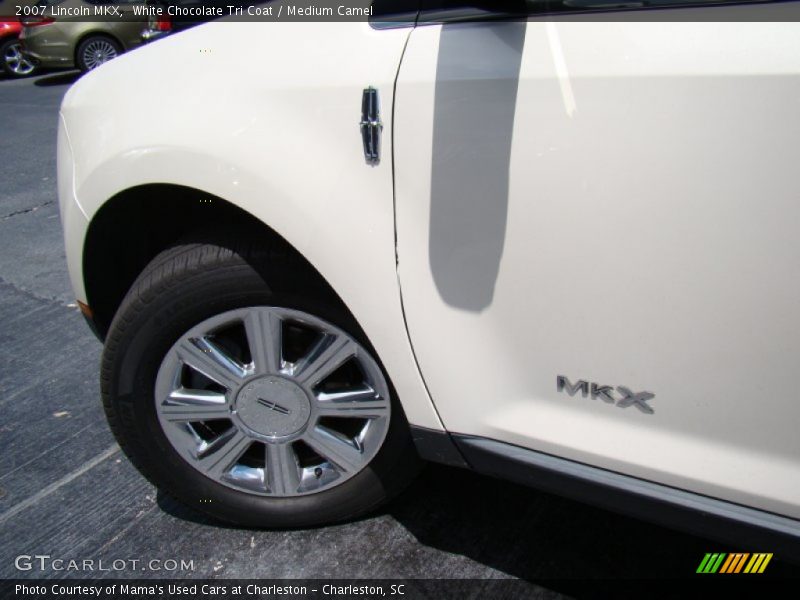 White Chocolate Tri Coat / Medium Camel 2007 Lincoln MKX