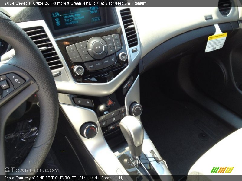 Rainforest Green Metallic / Jet Black/Medium Titanium 2014 Chevrolet Cruze LS