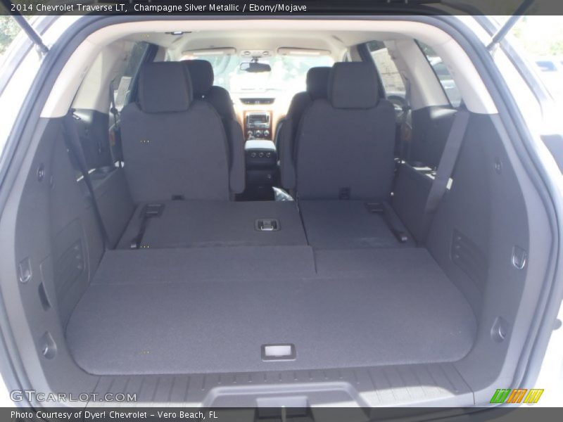 Champagne Silver Metallic / Ebony/Mojave 2014 Chevrolet Traverse LT