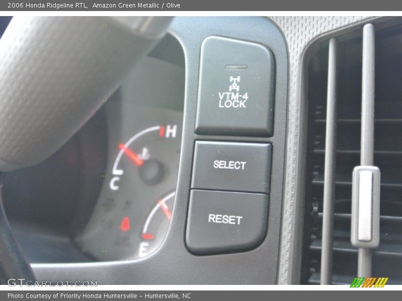Controls of 2006 Ridgeline RTL