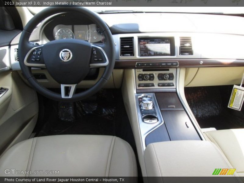 Indigo Metallic / Barley/Warm Charcoal 2013 Jaguar XF 3.0