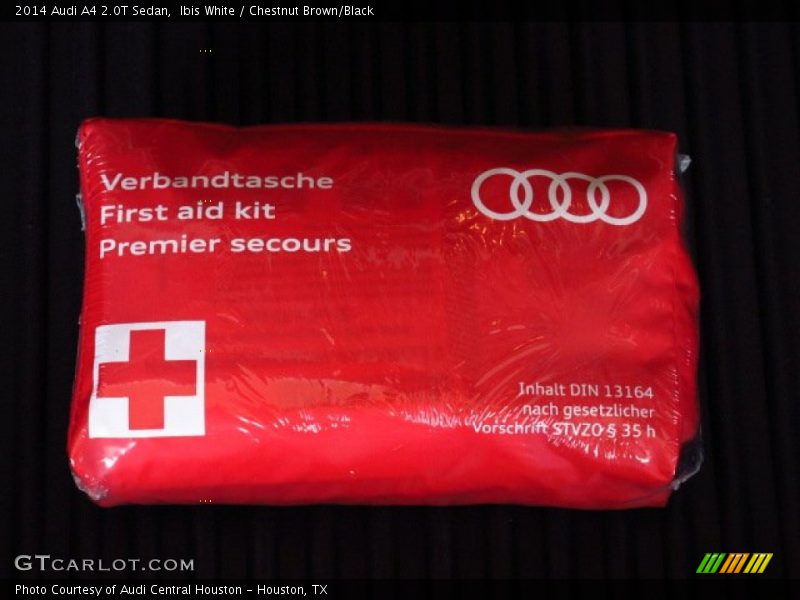 Tool Kit of 2014 A4 2.0T Sedan