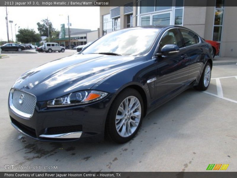 Front 3/4 View of 2013 XF 3.0