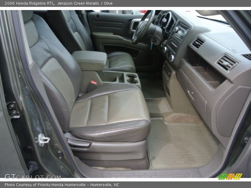Front Seat of 2006 Ridgeline RTL