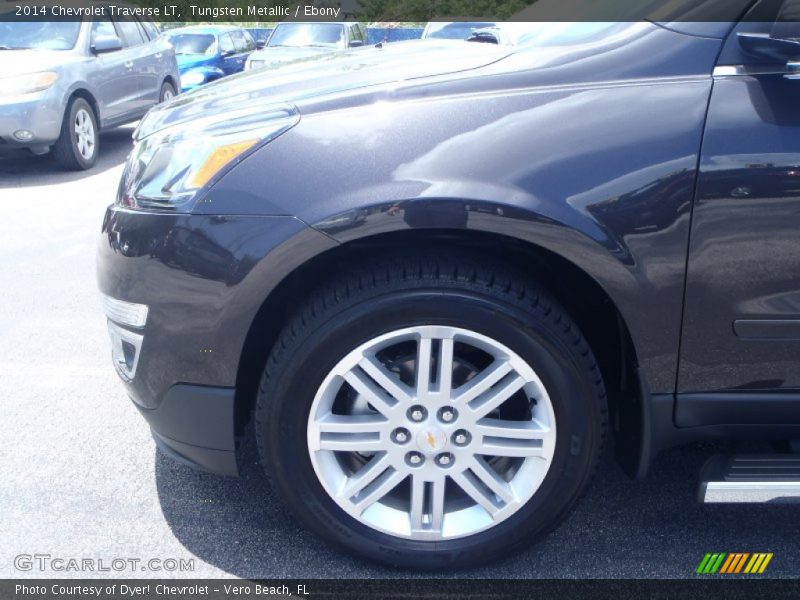 Tungsten Metallic / Ebony 2014 Chevrolet Traverse LT