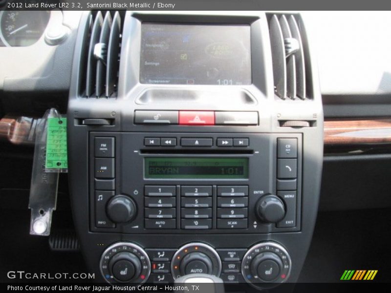 Santorini Black Metallic / Ebony 2012 Land Rover LR2 3.2