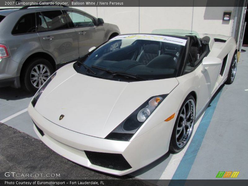 Balloon White / Nero Perseus 2007 Lamborghini Gallardo Spyder
