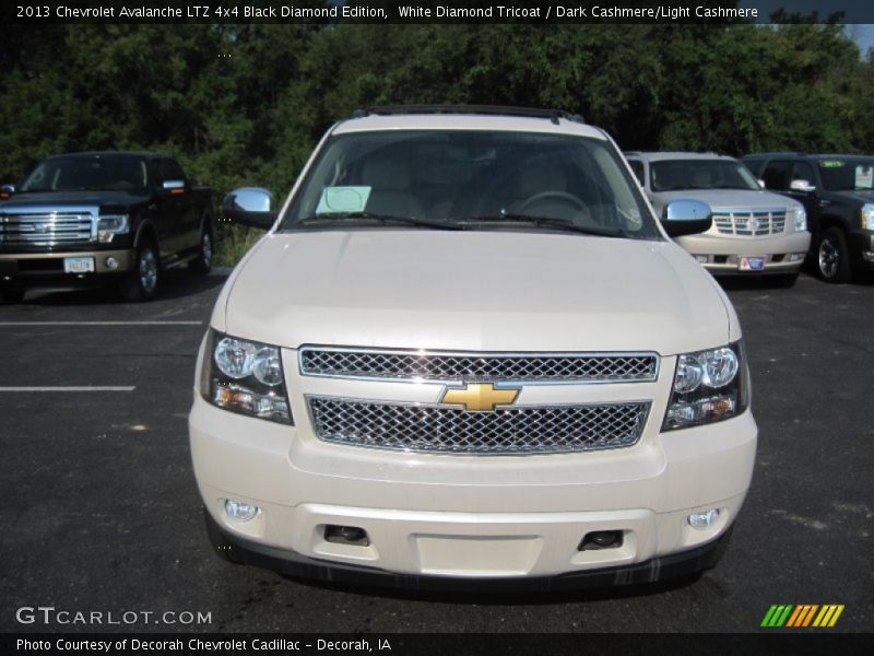 White Diamond Tricoat / Dark Cashmere/Light Cashmere 2013 Chevrolet Avalanche LTZ 4x4 Black Diamond Edition