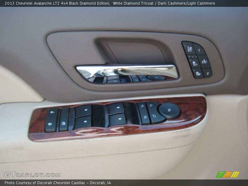 White Diamond Tricoat / Dark Cashmere/Light Cashmere 2013 Chevrolet Avalanche LTZ 4x4 Black Diamond Edition