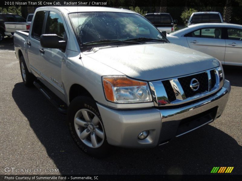 Radiant Silver / Charcoal 2010 Nissan Titan SE Crew Cab