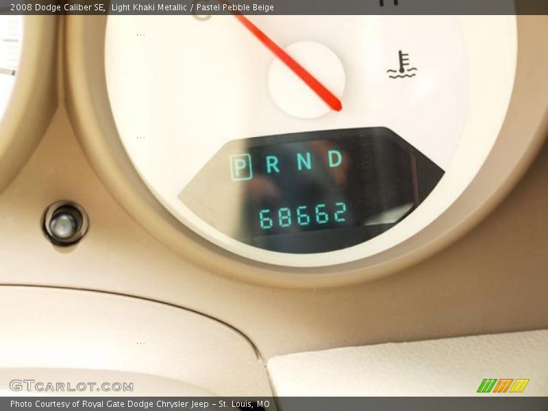 Light Khaki Metallic / Pastel Pebble Beige 2008 Dodge Caliber SE