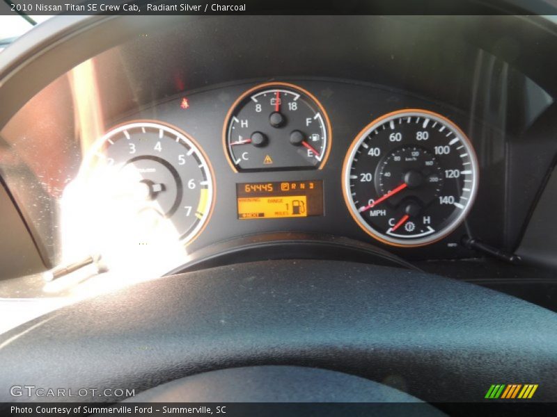 Radiant Silver / Charcoal 2010 Nissan Titan SE Crew Cab