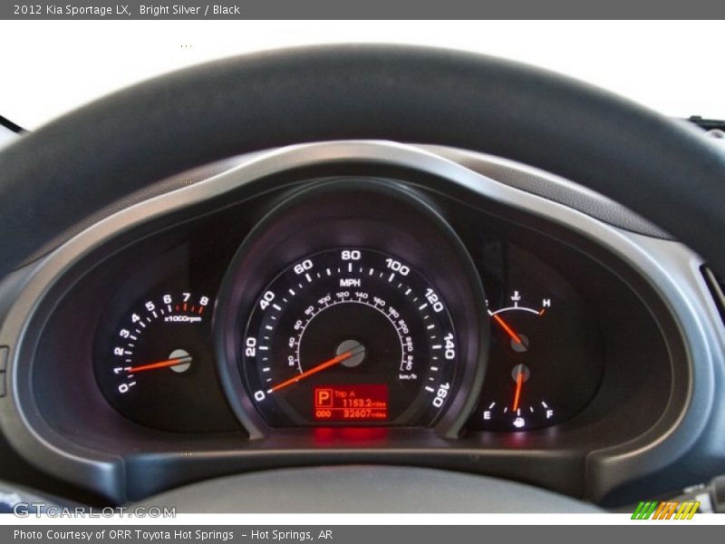 Bright Silver / Black 2012 Kia Sportage LX