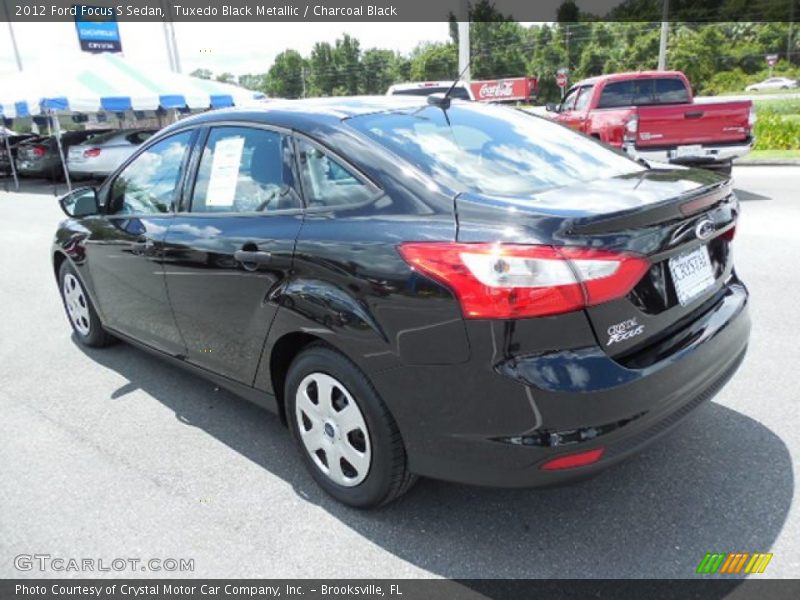 Tuxedo Black Metallic / Charcoal Black 2012 Ford Focus S Sedan