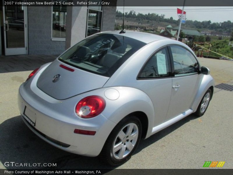 Reflex Silver / Grey 2007 Volkswagen New Beetle 2.5 Coupe