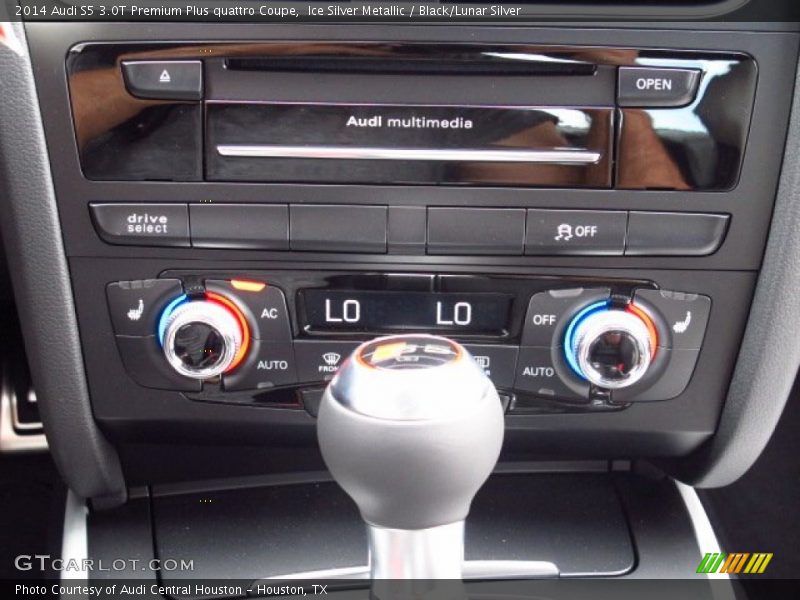 Audio System of 2014 S5 3.0T Premium Plus quattro Coupe