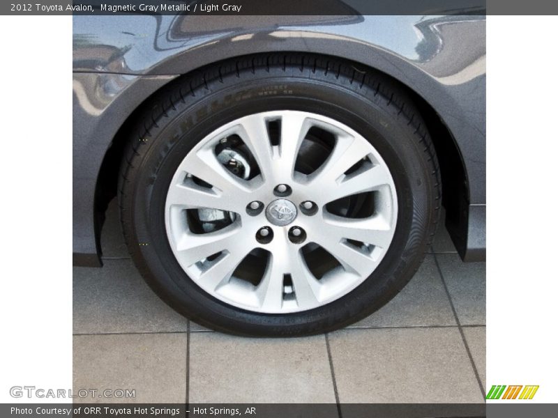 Magnetic Gray Metallic / Light Gray 2012 Toyota Avalon
