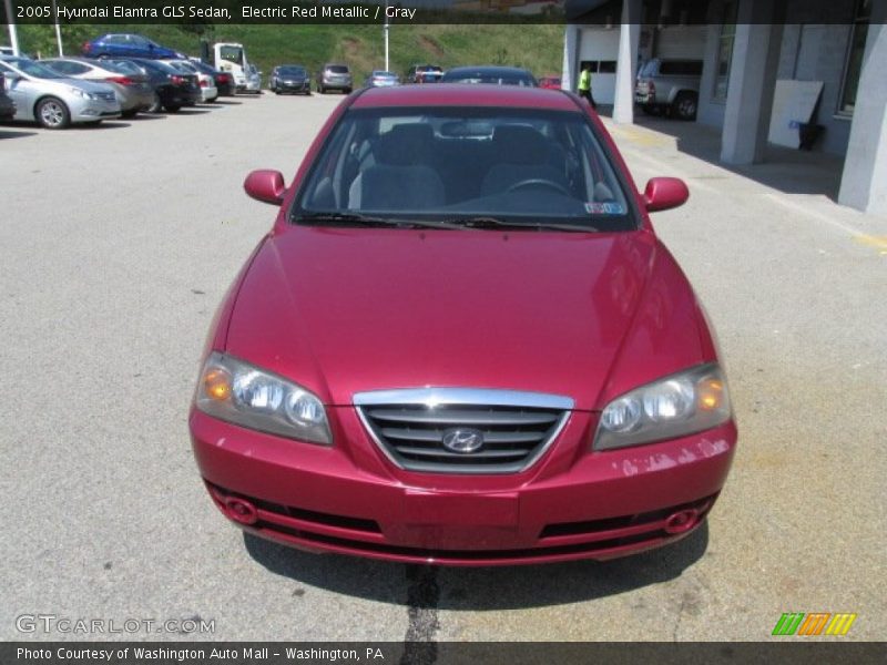 Electric Red Metallic / Gray 2005 Hyundai Elantra GLS Sedan