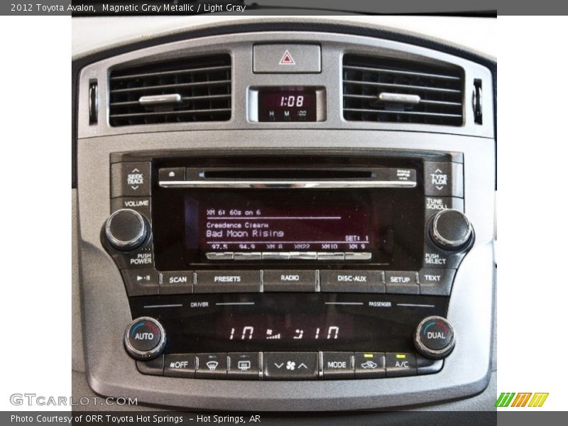 Magnetic Gray Metallic / Light Gray 2012 Toyota Avalon