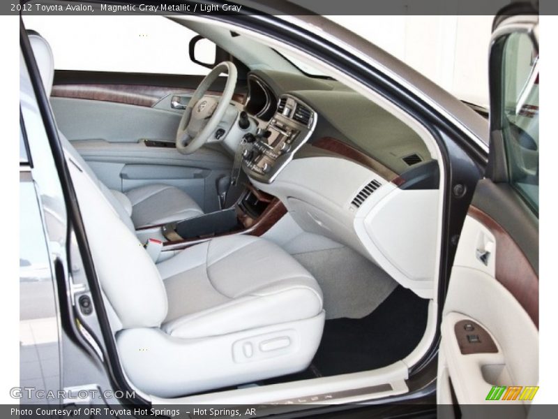 Magnetic Gray Metallic / Light Gray 2012 Toyota Avalon