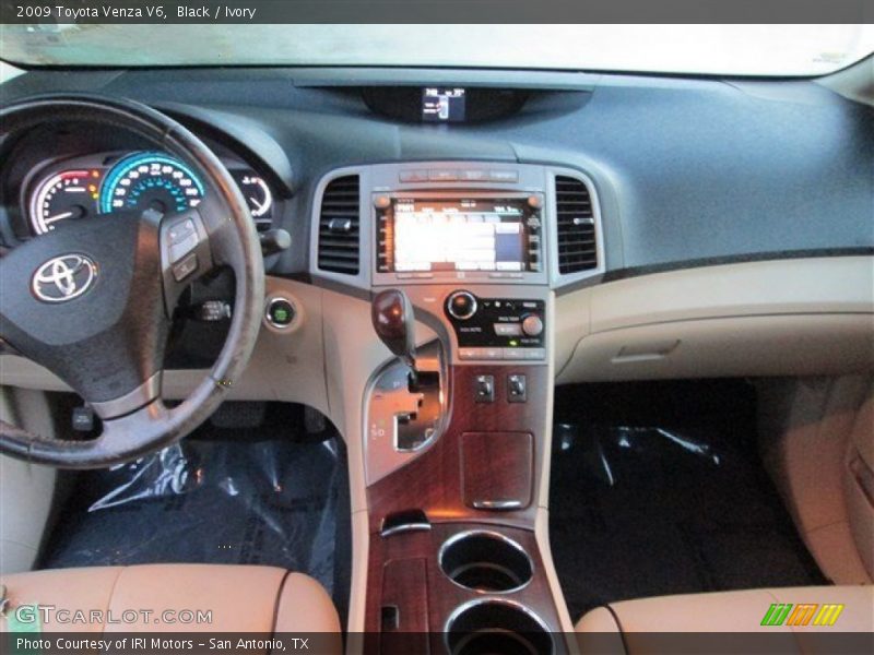 Black / Ivory 2009 Toyota Venza V6