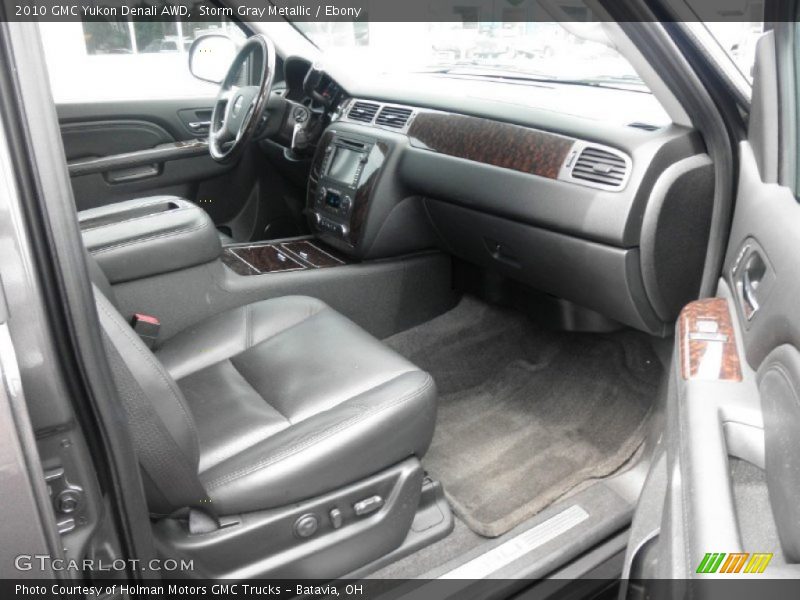 Storm Gray Metallic / Ebony 2010 GMC Yukon Denali AWD