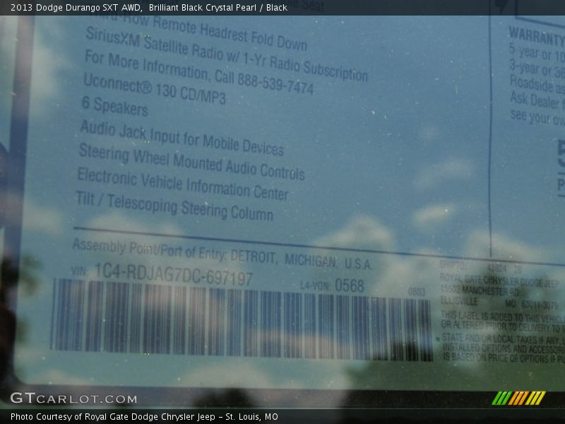 Brilliant Black Crystal Pearl / Black 2013 Dodge Durango SXT AWD