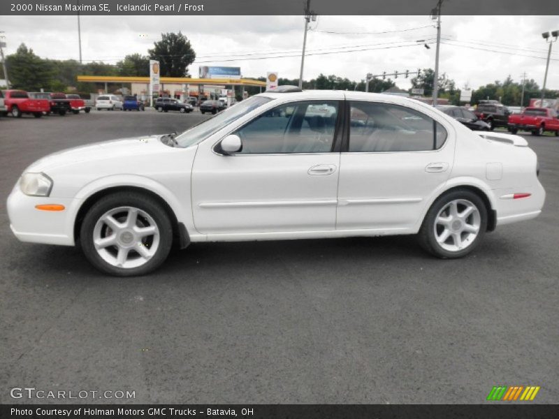 Icelandic Pearl / Frost 2000 Nissan Maxima SE